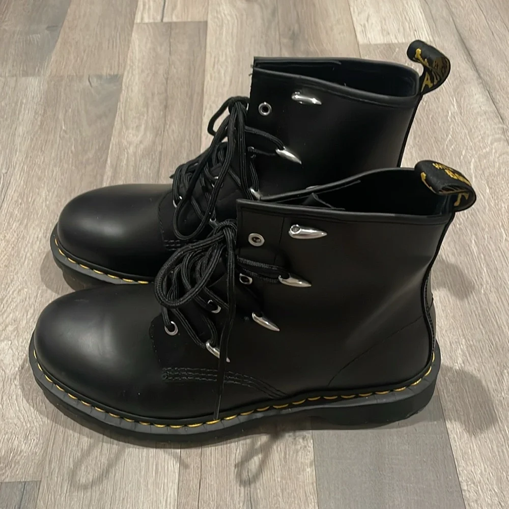 Dr. Martens 1460 Danuibo leather boots - Picture 7 of 13